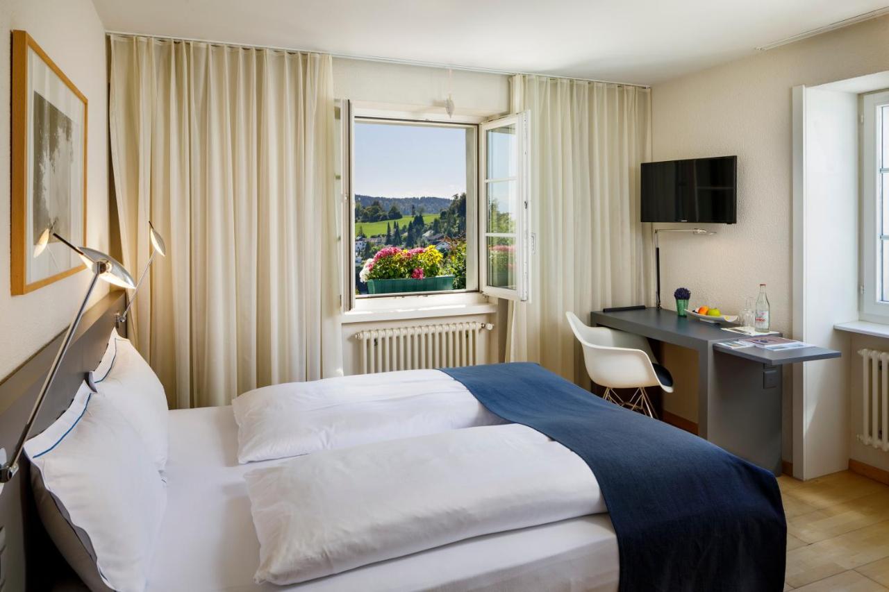 Hotel Wassberg Forch Екстер'єр фото